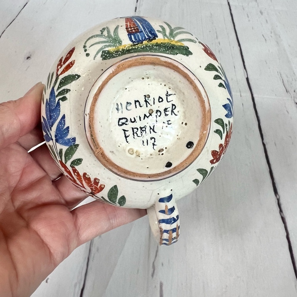 Vintage Henriot Quimper France Double Handled Breton Lug Bowl 112